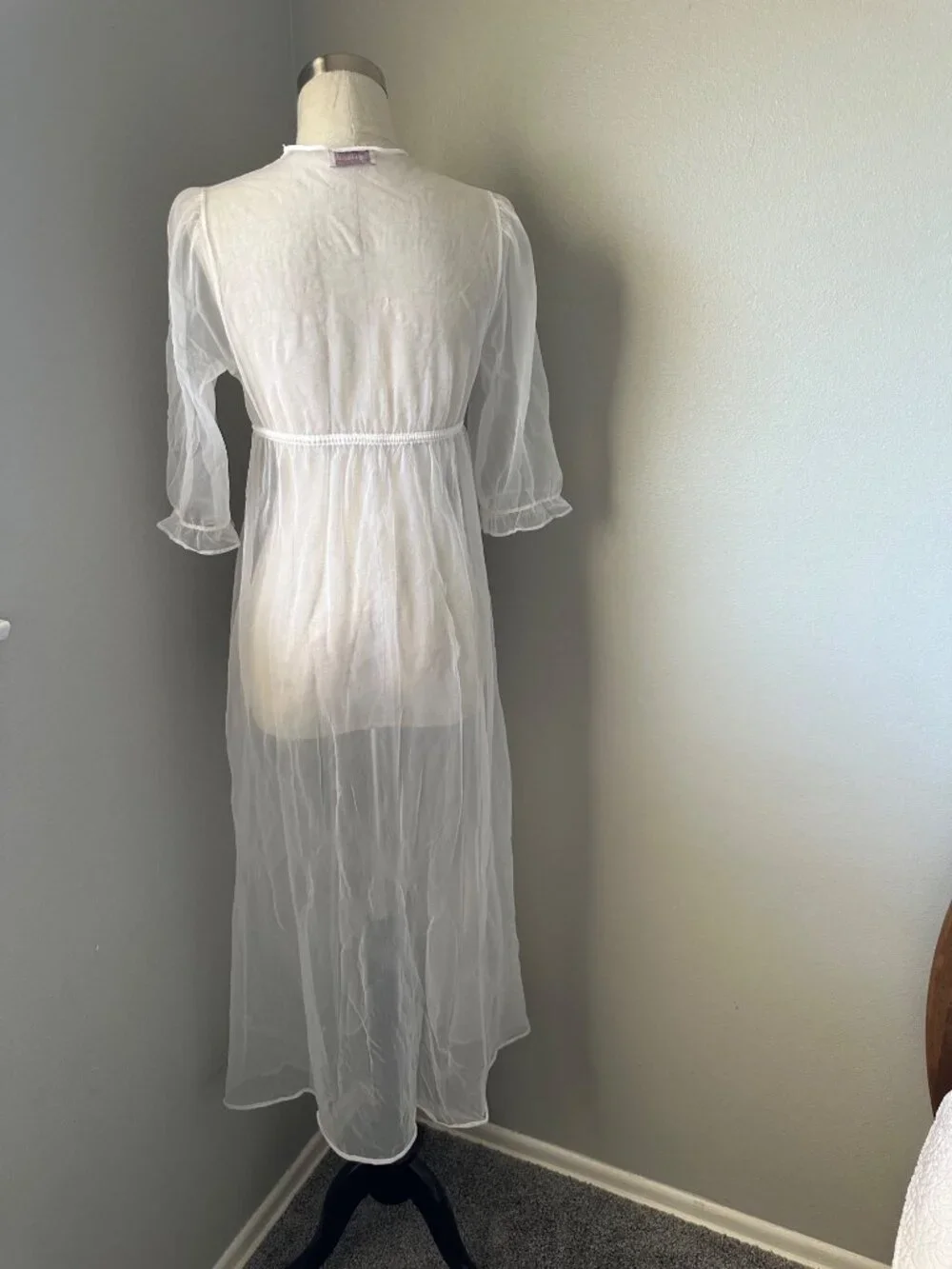 Vintage Gilead Sheer White Robe With Lace Floral Trim Wedding Coquette Sz M